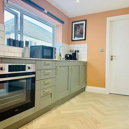 Flash Sale Brighton Train Station 1 Bedroom Flat Bn137Che03 Buitenkant foto